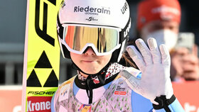 Skispringerin Lisa Eder erlitt Kreuzbandriss