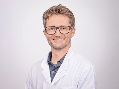 Dr. Prosser Roland